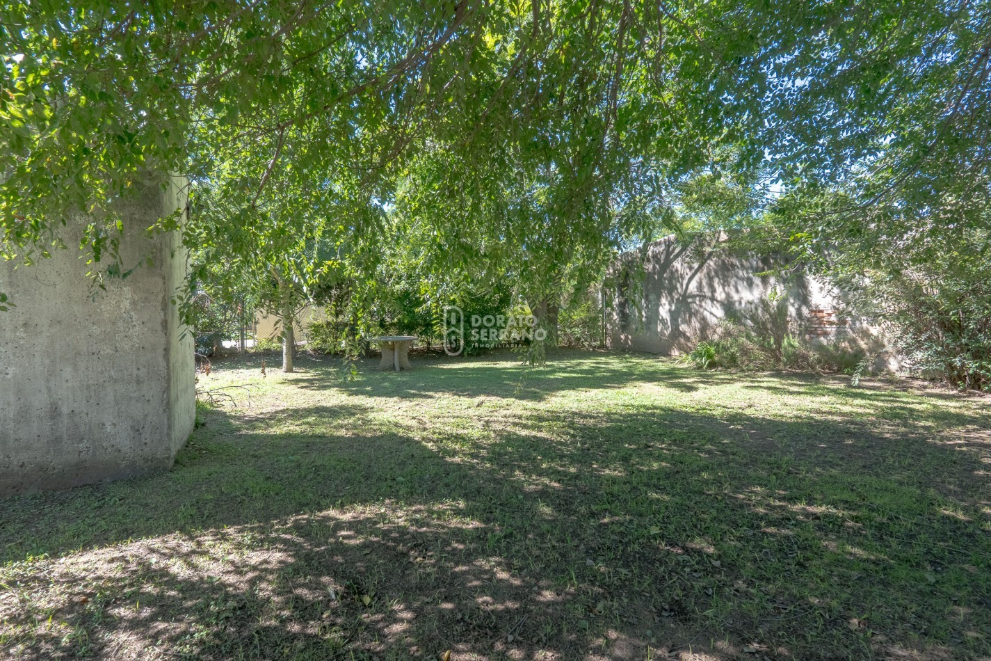 CASA EN EL RIO - BARRIO GALVEZ - PRACTICA Y BIEN UBICADA!