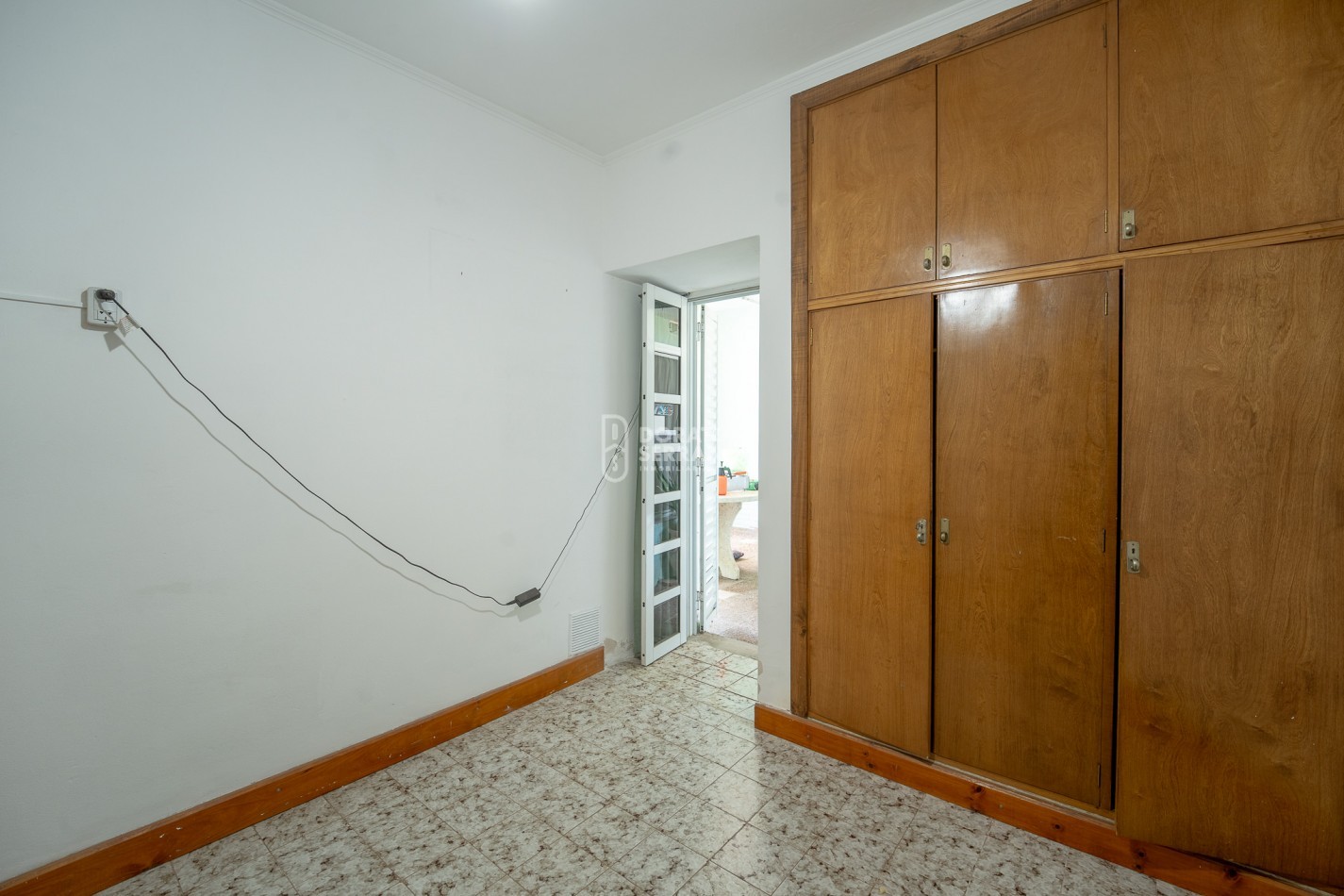 CASA EN BARRIO RESIDENCIAL! LISTA PARA UN NUEVO SUEÑO!