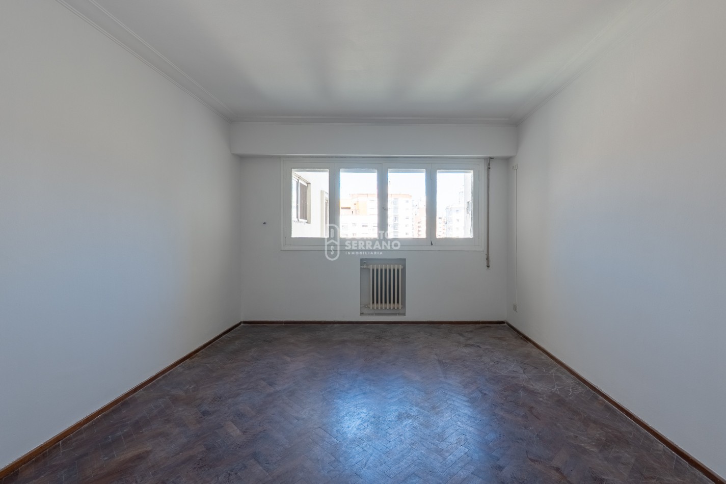 DEPTO. ROSARIO - AMPLIO Y SEÑORIAL.