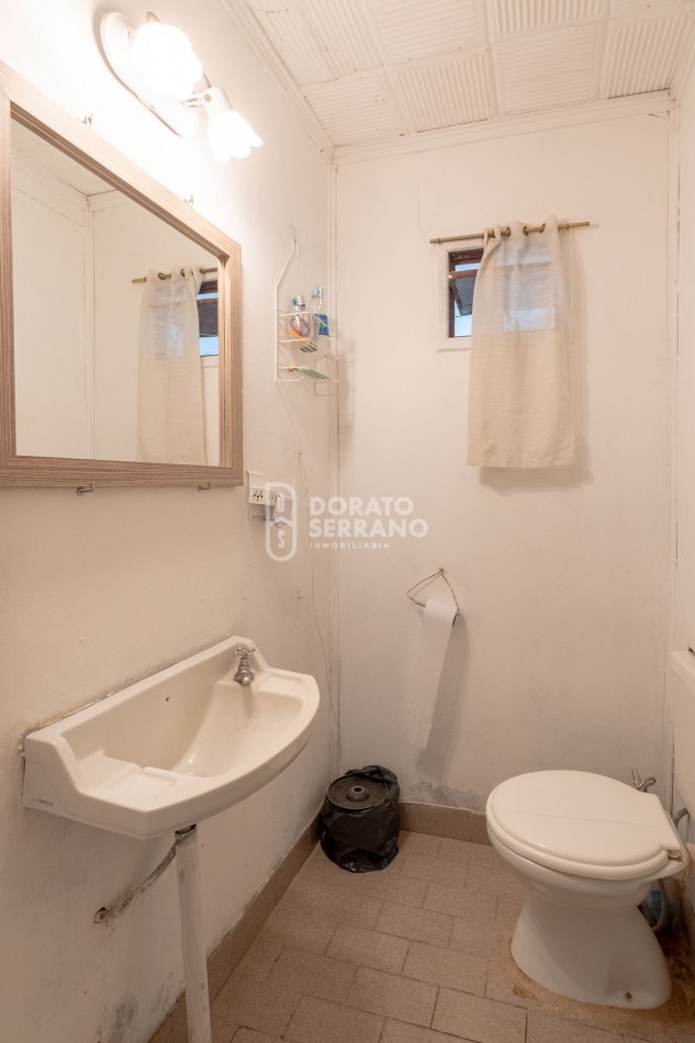 CASA EN EL RIO - BARRIO GALVEZ - PRACTICA Y BIEN UBICADA!