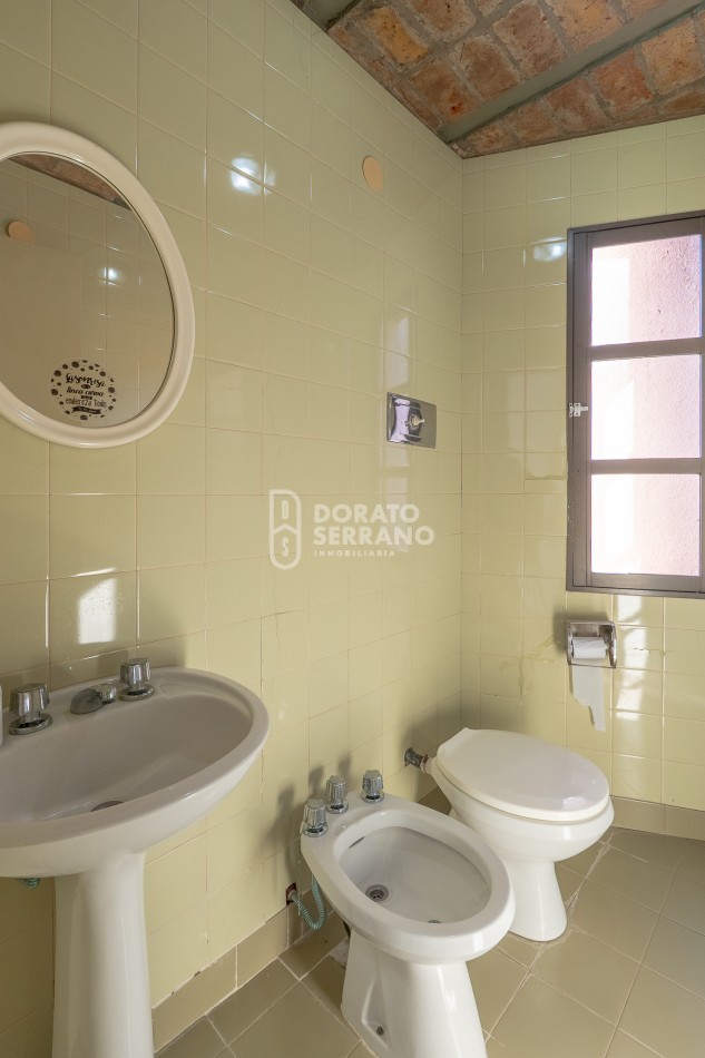 LOCAL & CONSULTORIO & OFICINA! O DEPTO!!!