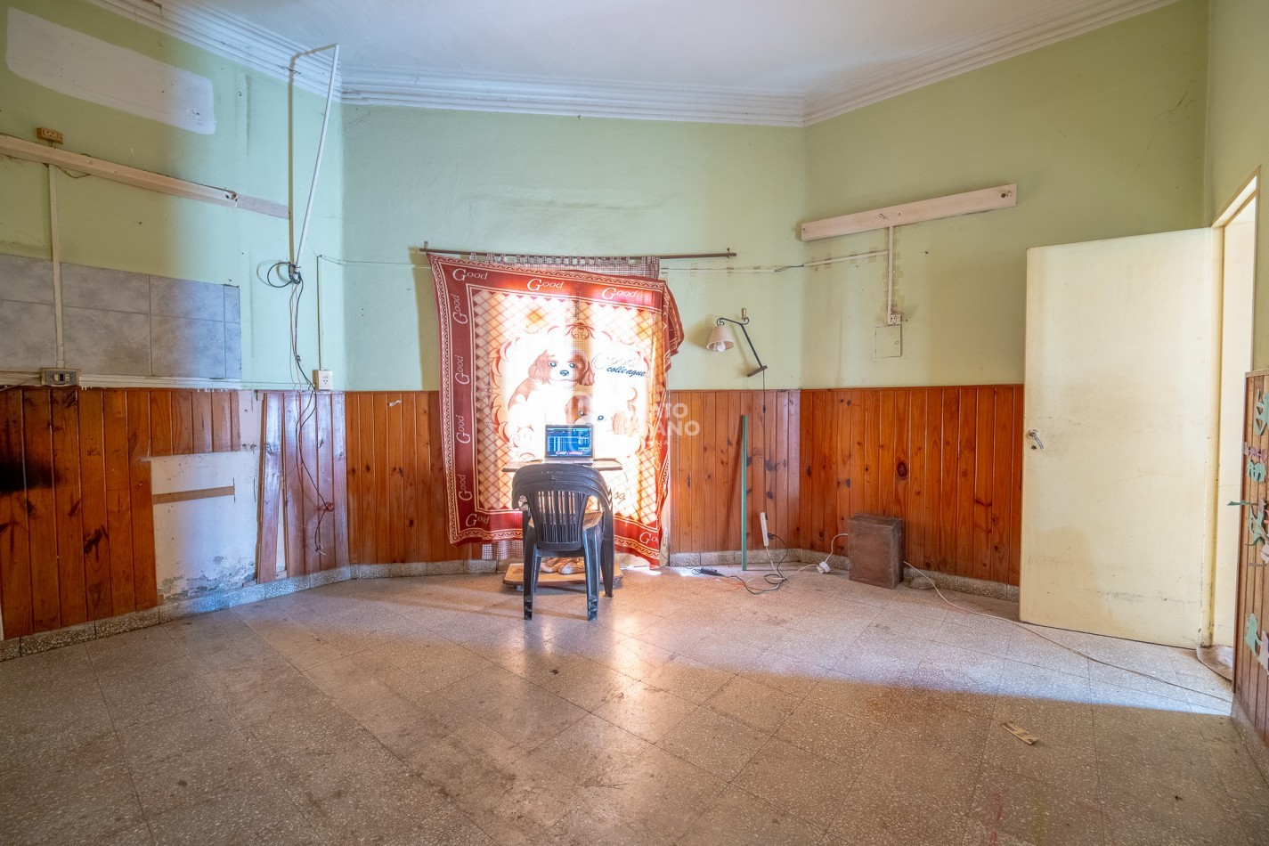 42 MTS. DE FRENTE EN ESQUINA! MAXIMAS POSIBILIDADES SOBRE 25 DE MAYO!