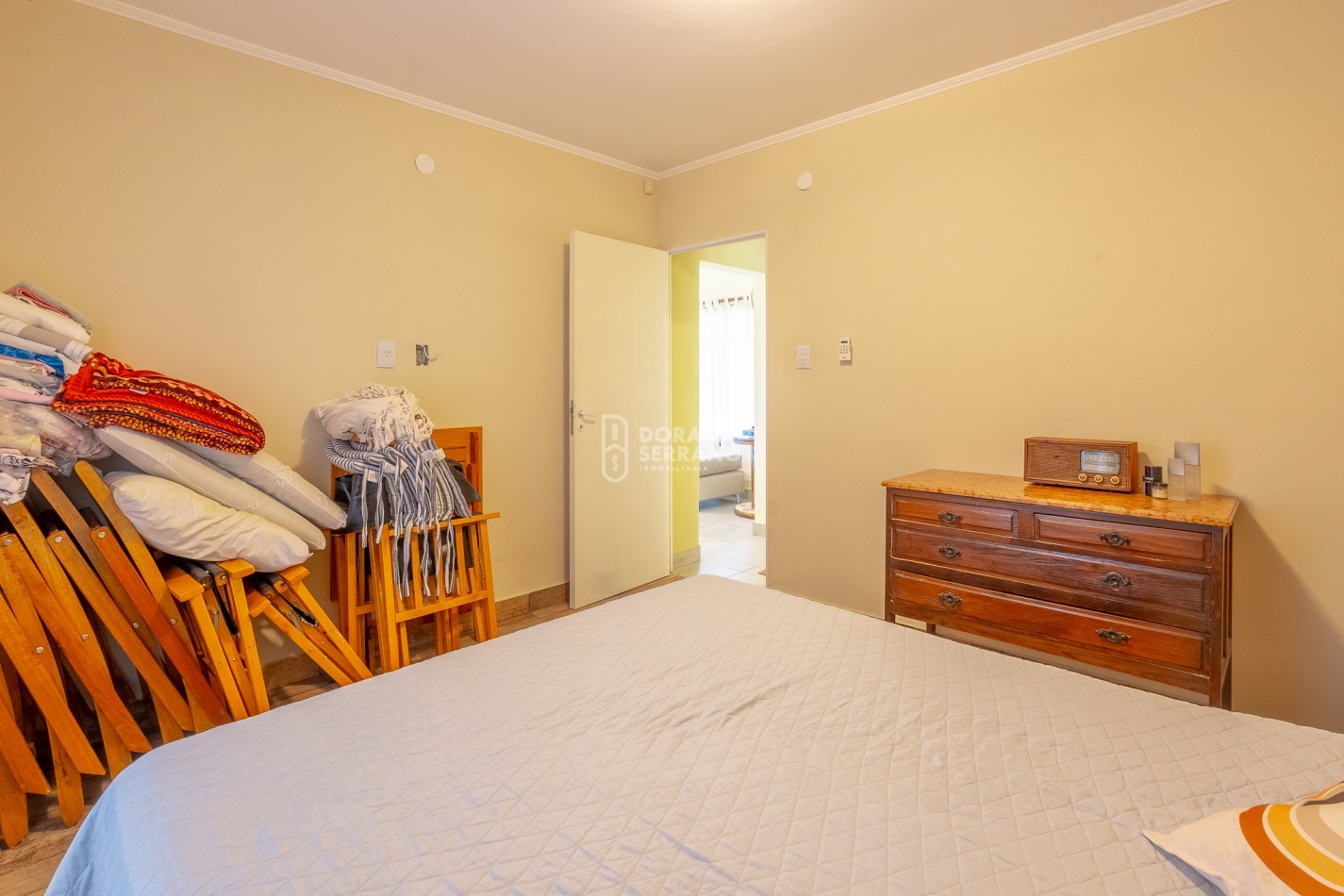 EXTRAORDINARIA! BARRIO GALVEZ - LAGUNA DE LOTTO.