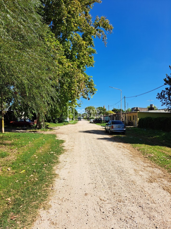 PUEBLO IRIGOYEN!  / 1.250 M2  + 2 CASAS + QUINCHO & PARQUE / 