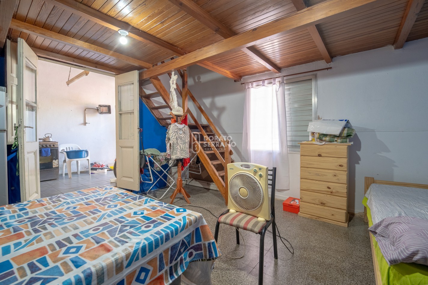 COMPLEJO DE 3 DEPTOS. CENTRICOS + PLUS: LOTE REMANENTE!  