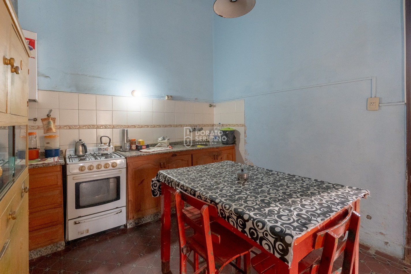 CASA ESTILO COLONIAL - TODOS LOS SERVICIOS!