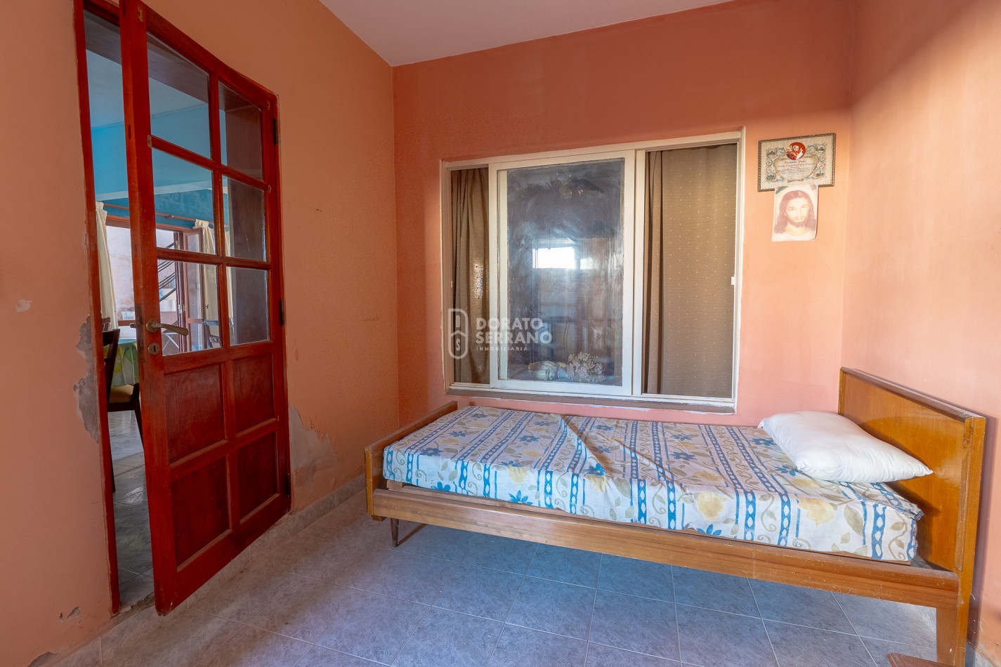 1 CASA DE 2 PLANTAS O 2 DEPTOS. INDEPENDIENTES / A ELECCION! 