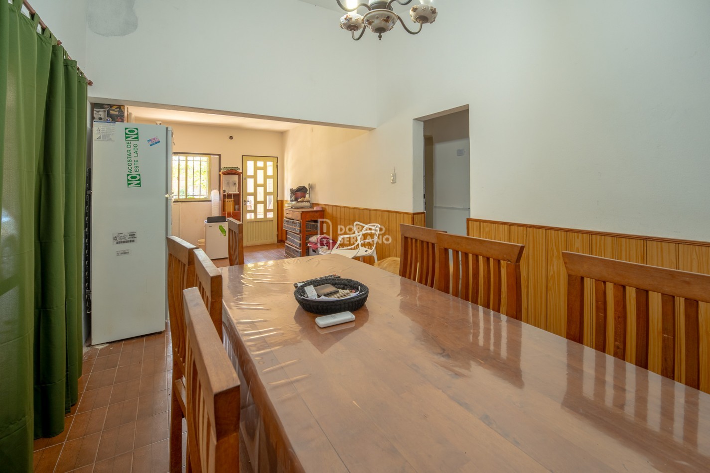 BONITA & LISTA PARA HABITAR! EN ESQUINA!