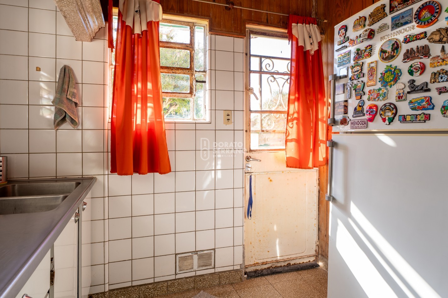 PORTE Y ESTILO PROPIO - AREA CENTRAL!