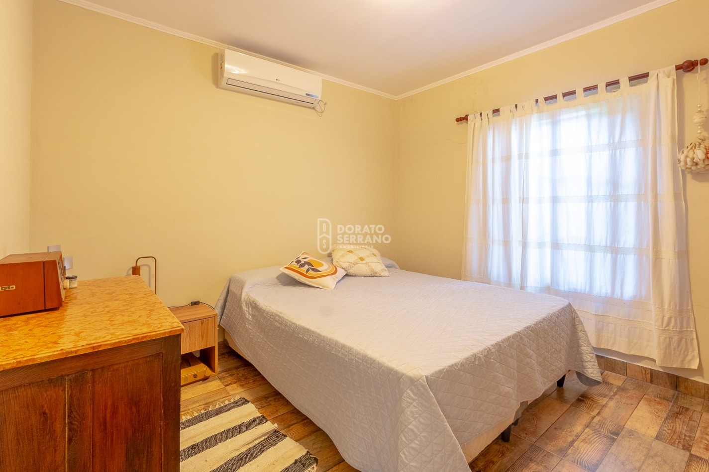 EXTRAORDINARIA! BARRIO GALVEZ - LAGUNA DE LOTTO.