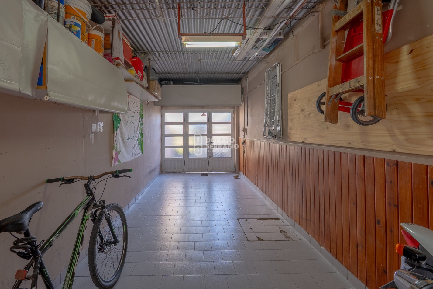 BONITA Y PRACTICA! FLORIDA / RESIDENCIAL!