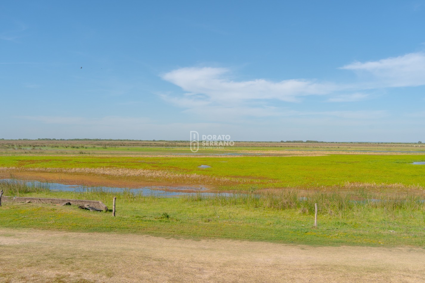 EXTRAORDINARIA! BARRIO GALVEZ - LAGUNA DE LOTTO.