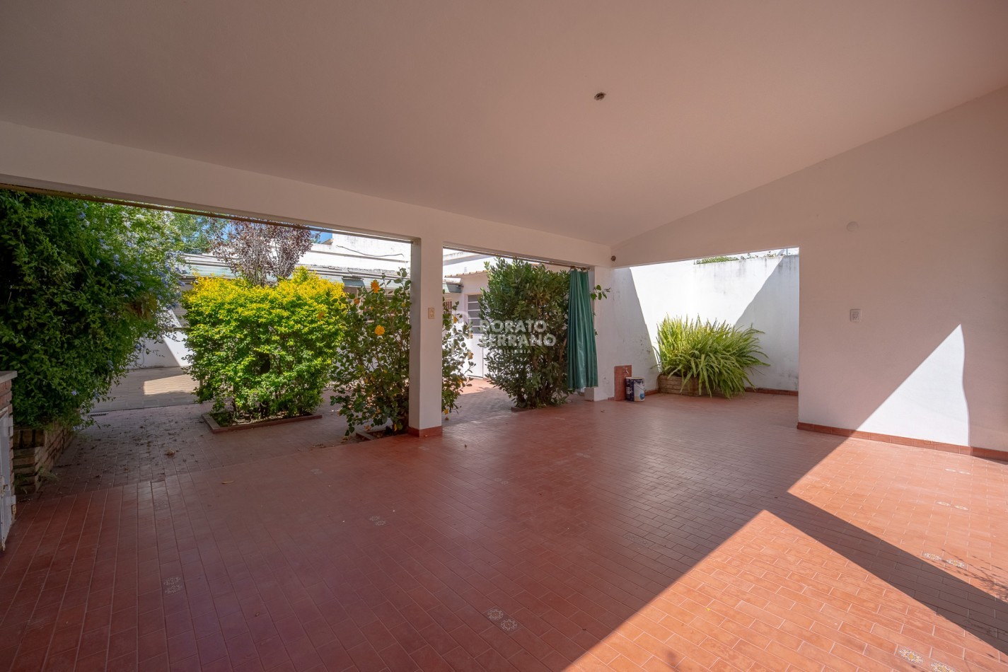 PRESENTE Y FUTURO! MACRO-CENTRO.