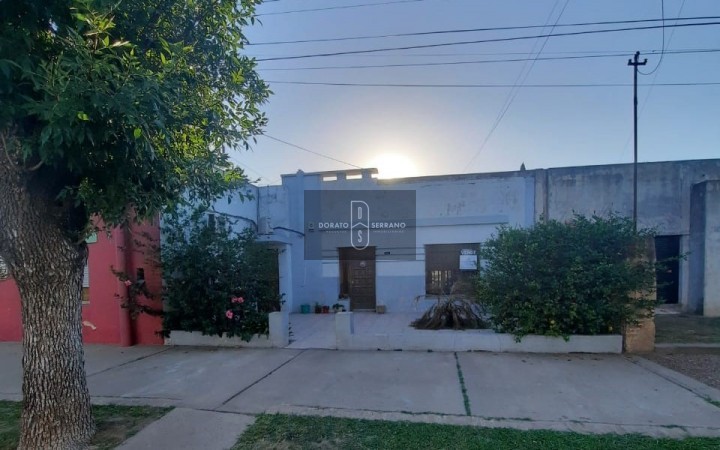 SANTA CLARA - CASA+LOCALES EN ESQUINA!