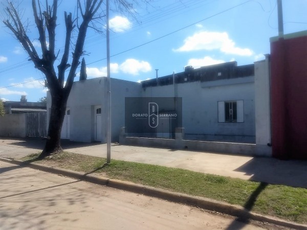 SANTA CLARA - CASA+LOCALES EN ESQUINA!