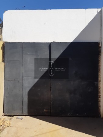 VIVIENDA ECONOMICA A RESTAURAR FRENTE A "LA RURAL" - OPORTUNIDAD!