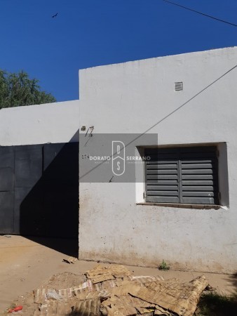 VIVIENDA ECONOMICA A RESTAURAR FRENTE A "LA RURAL" - OPORTUNIDAD!