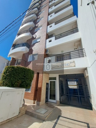 COCHERA CENTRICA / EDIFICIO LATINO!