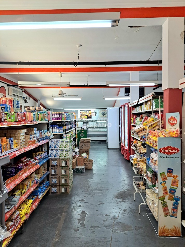 LOCAL ESTRATEGICO EN PEDRONI! ALTO POTENCIAL.