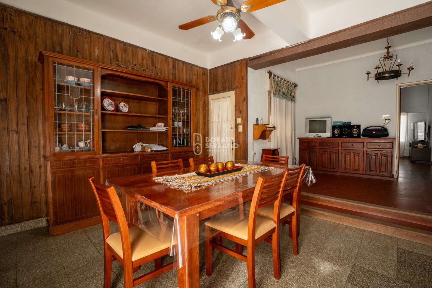 PORTE Y ESTILO PROPIO - AREA CENTRAL!