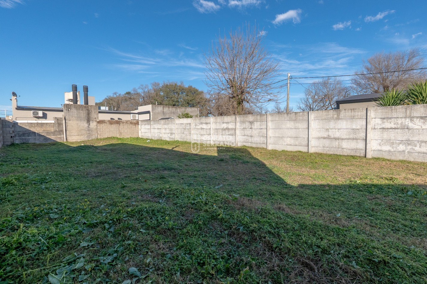 LOTE 10 X 40 - ZONA EXCLUSIVA!