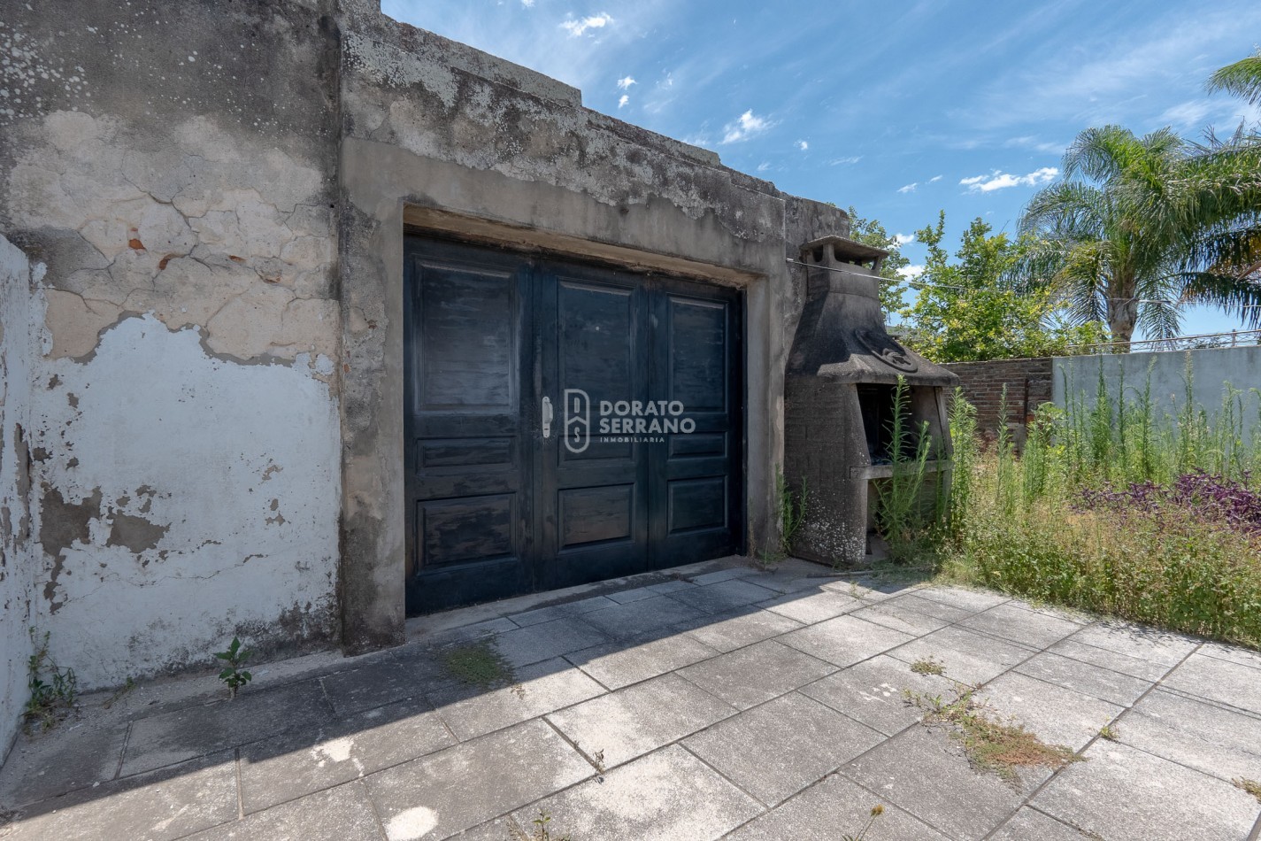 PRACTICA Y BIEN UBICADA.