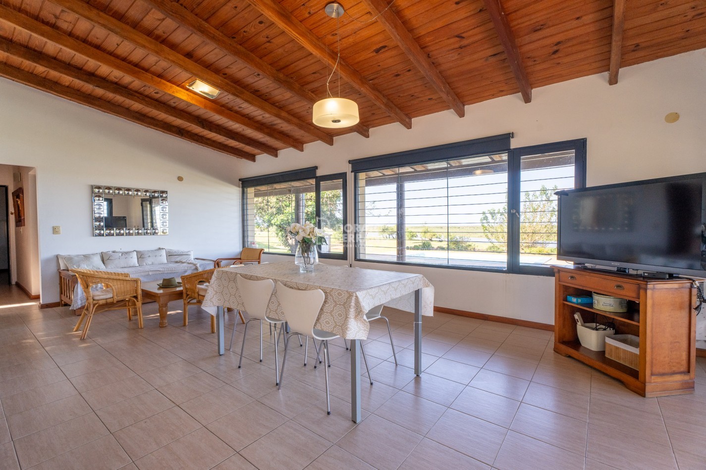 •	FINCA PREMIUM / DESVIO ARIJON / DE PELICULA! / 