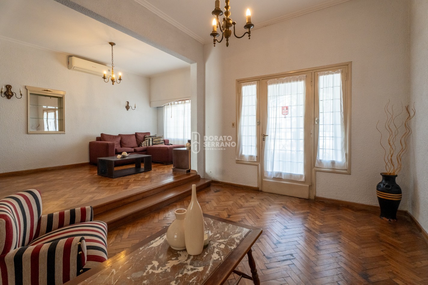 PORTE Y ESTILO PROPIO - AREA CENTRAL!