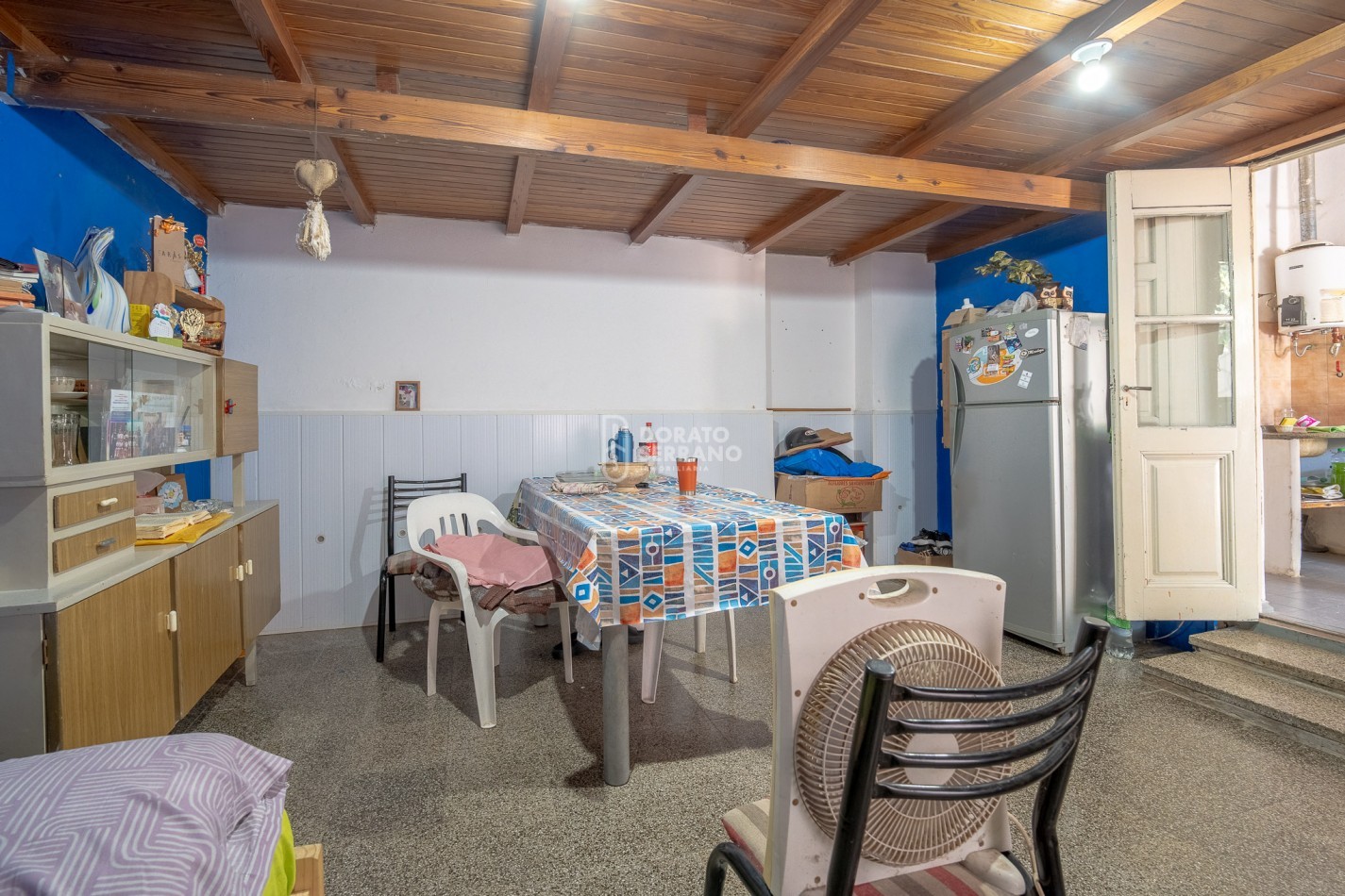 COMPLEJO DE 3 DEPTOS. CENTRICOS + PLUS: LOTE REMANENTE!  