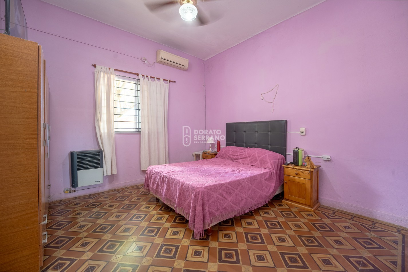 LISTA PARA HABITAR! TODOS LOS SERVICIOS! SOBRE AVDA!