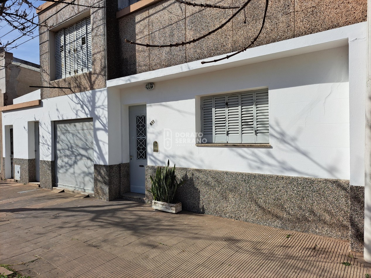 SOBRE AVENIDA! 4 INGRESOS / MAXIMO POTENCIAL!