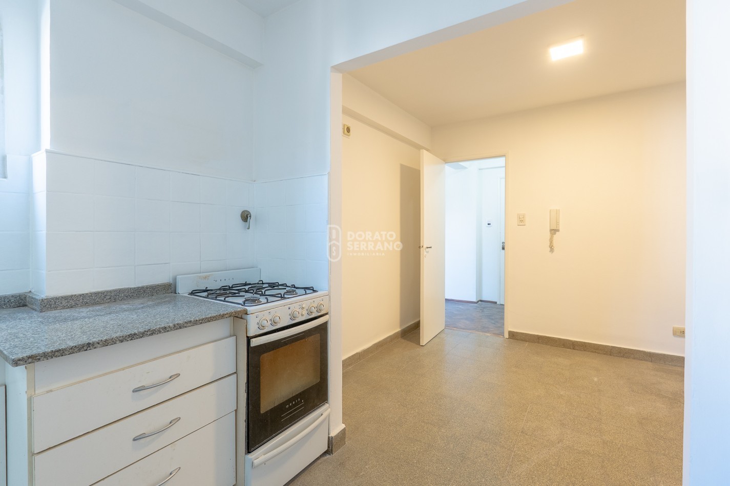 DEPTO. ROSARIO - AMPLIO Y SEÑORIAL.