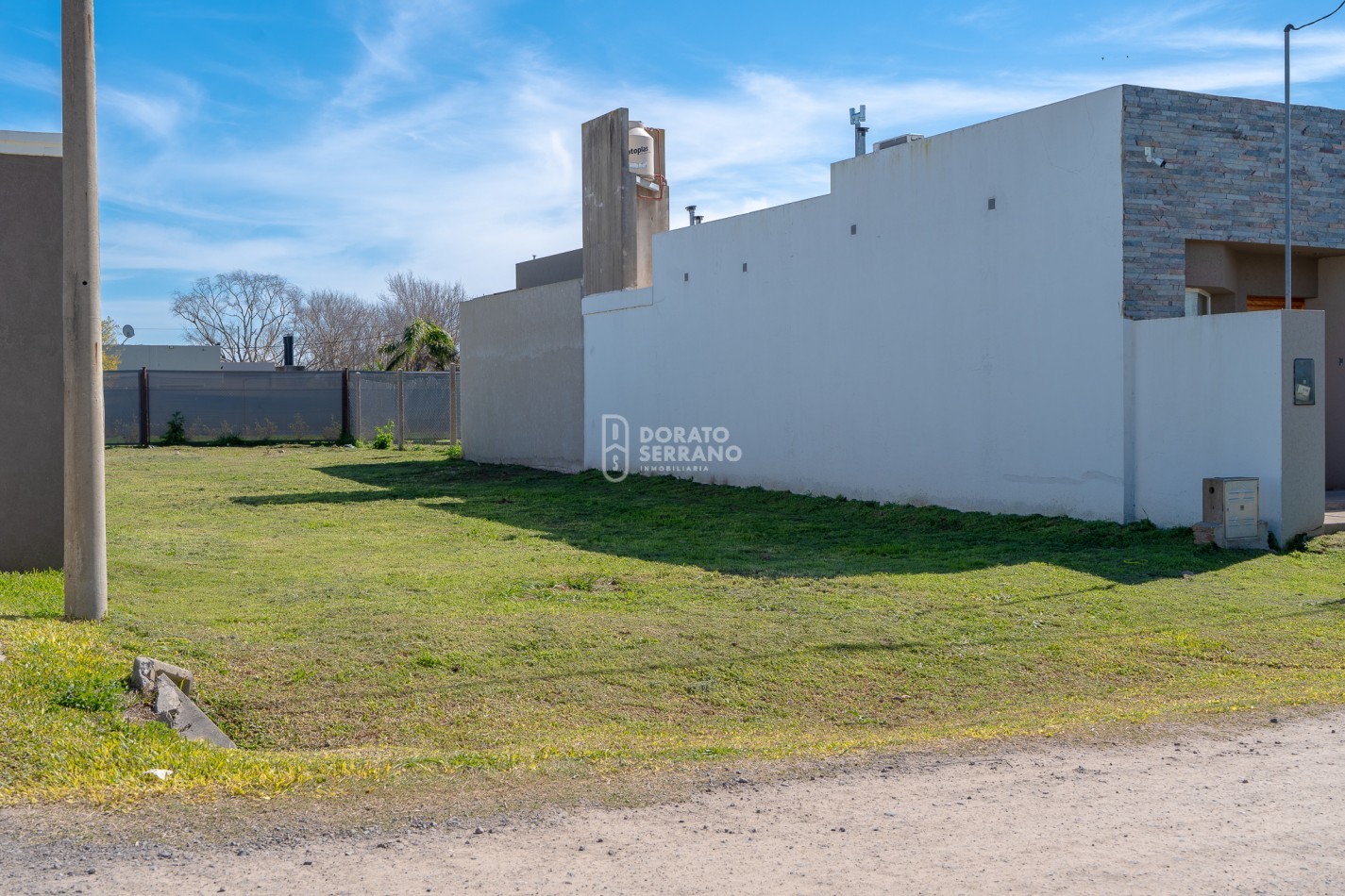 LOTE RESIDENCIAL - 10X30.