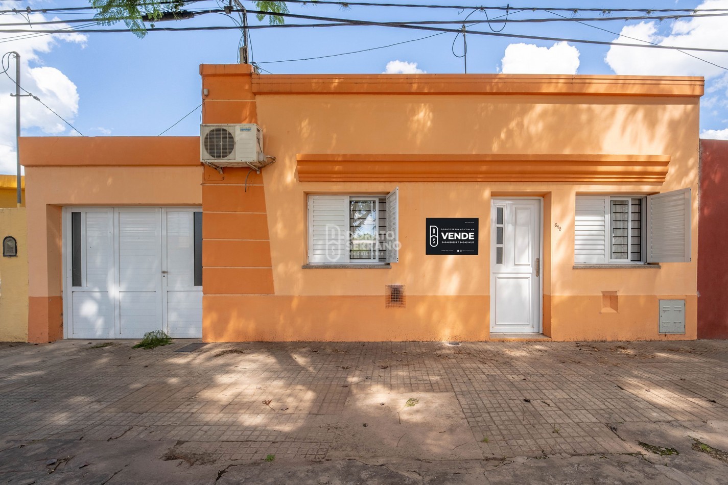 LISTA PARA HABITAR! TODOS LOS SERVICIOS! SOBRE AVDA!