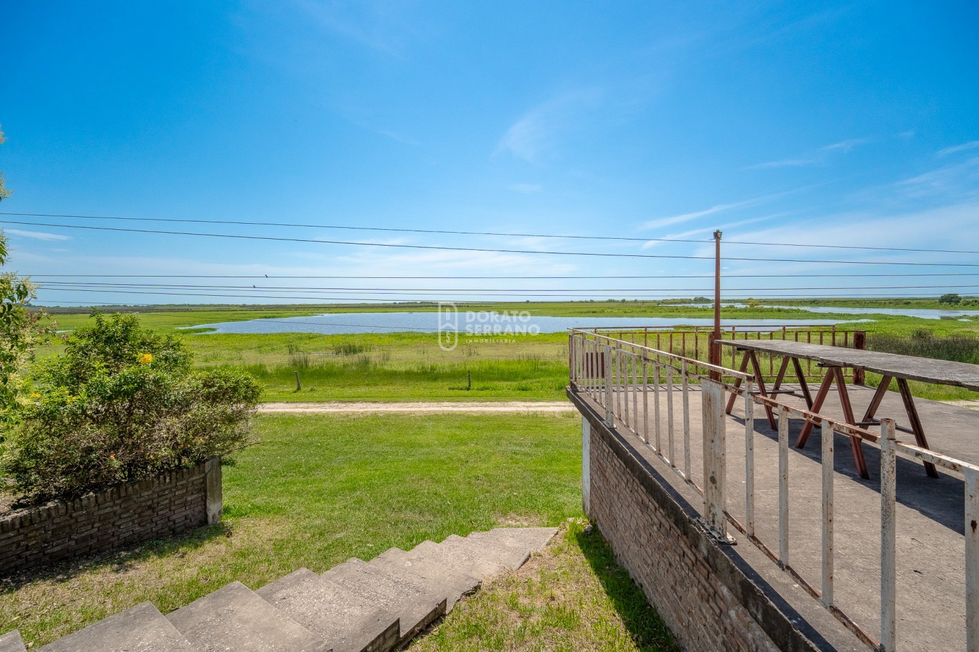 VOLVER A BRILLAR! NOTABLE PROPIEDAD EN EL RIO!