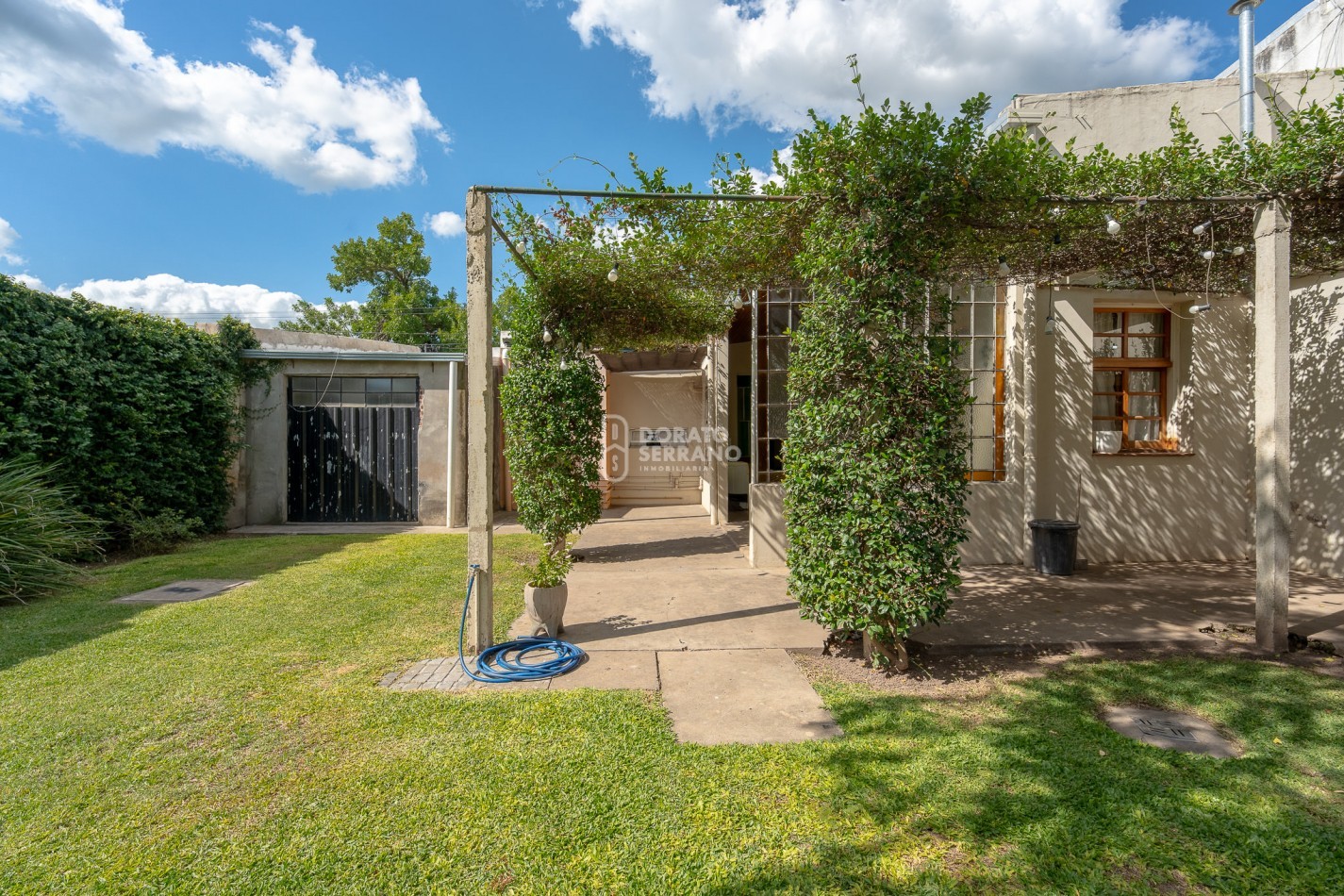 MAGNIFICA & VERSATIL / CANTIDAD + CALIDAD.