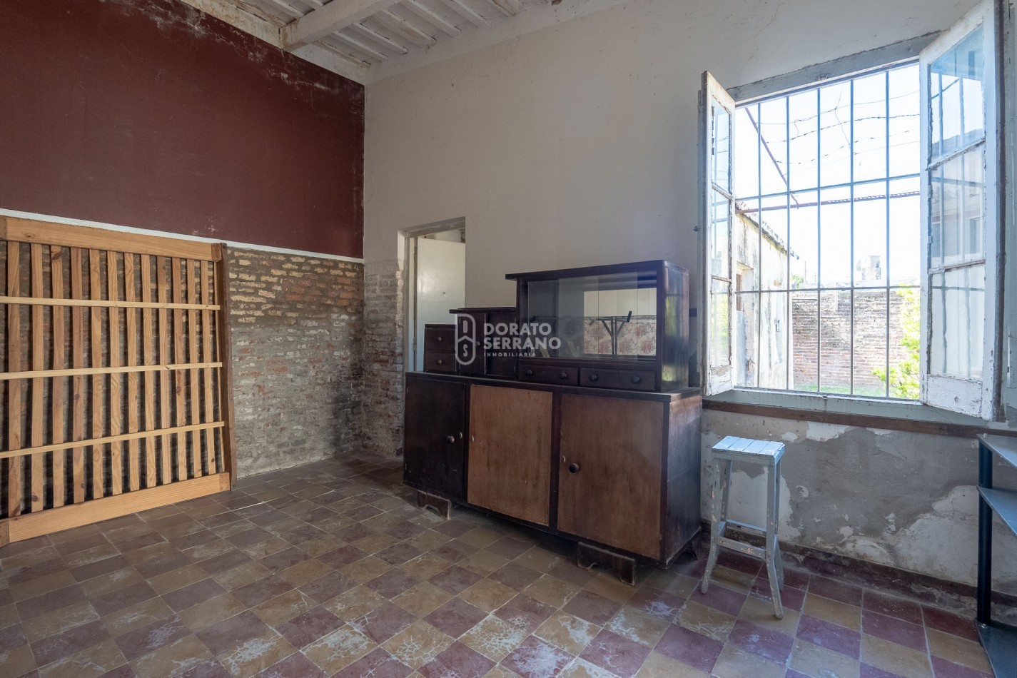 LOTE + CASA A DEMOLER O RECICLAR