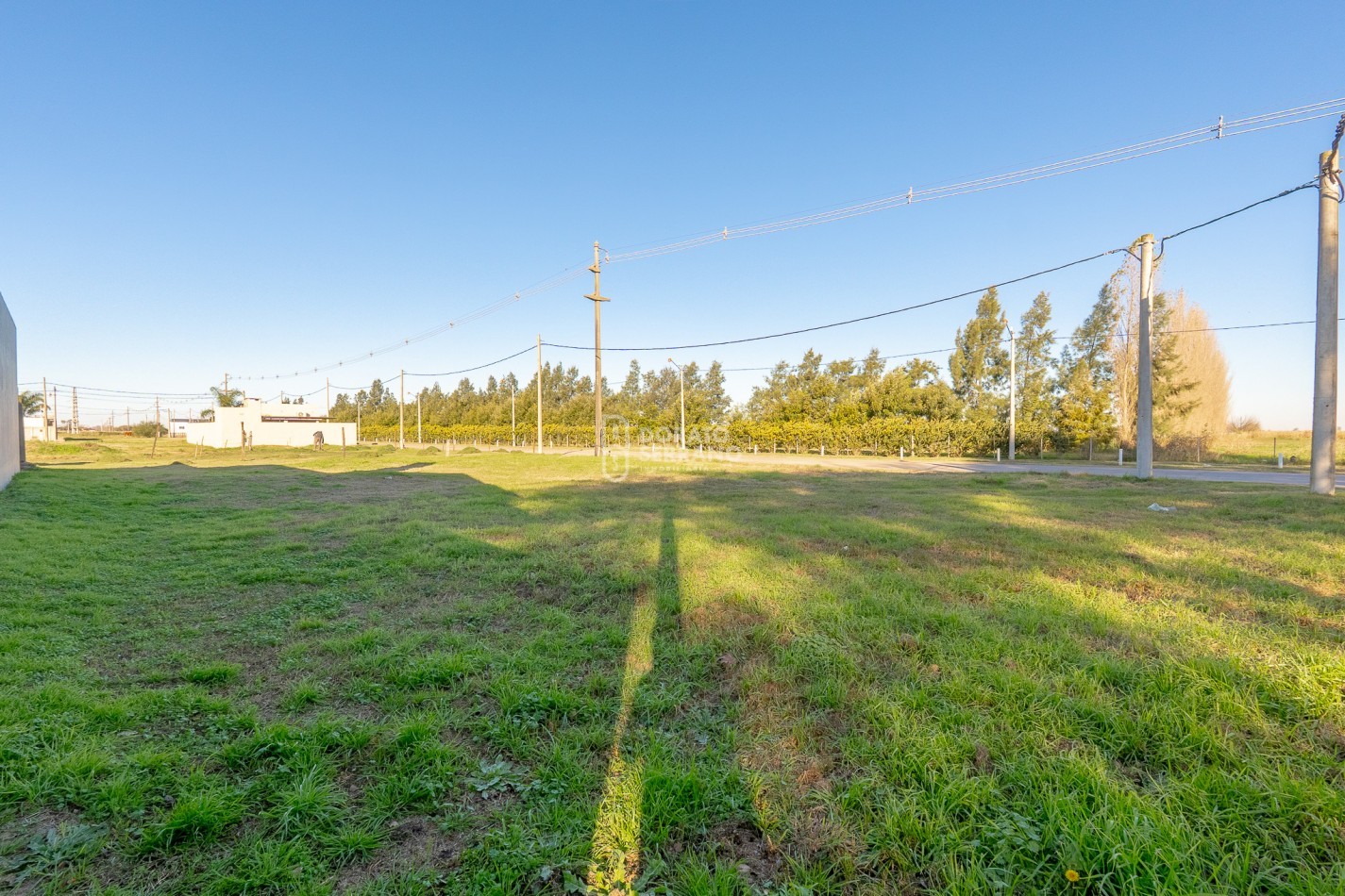 LOTE PERFECTO - ZONA RESIDENCIAL - TOPE DE GAMA.