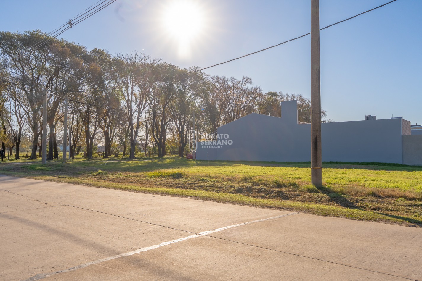 LOTE PERFECTO - ZONA RESIDENCIAL - TOPE DE GAMA.