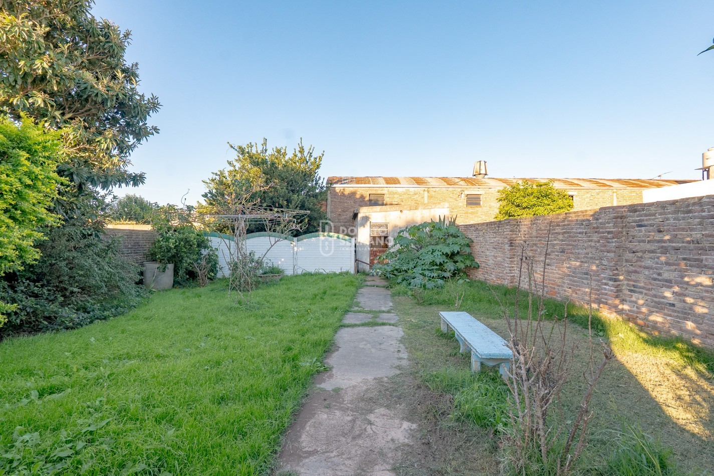 CASA + 500 m2 DE LOTE - BARRIO PROGRESO!