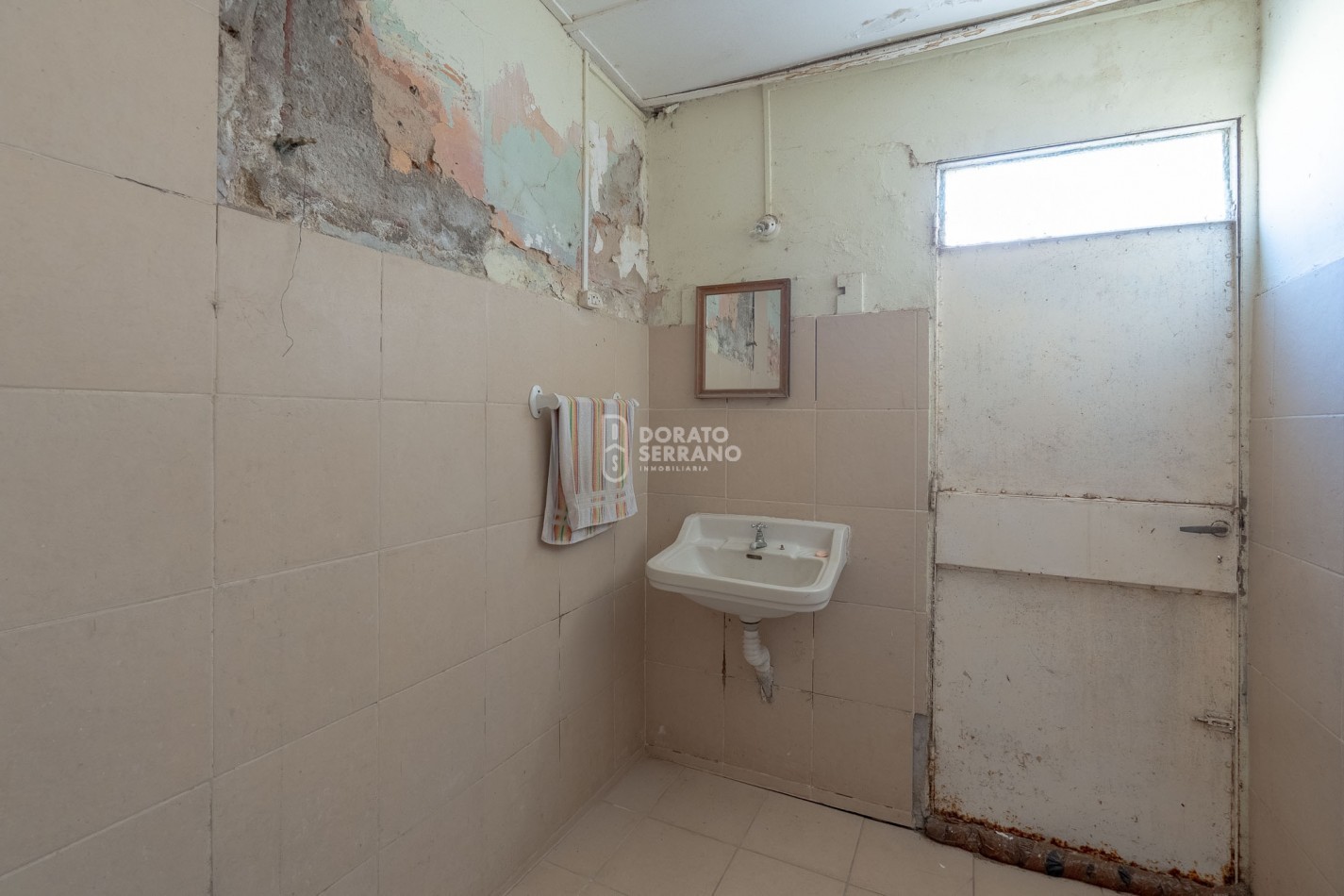 LOTE + CASA A DEMOLER O RECICLAR