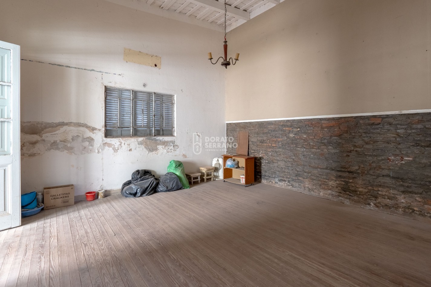 LOTE + CASA A DEMOLER O RECICLAR