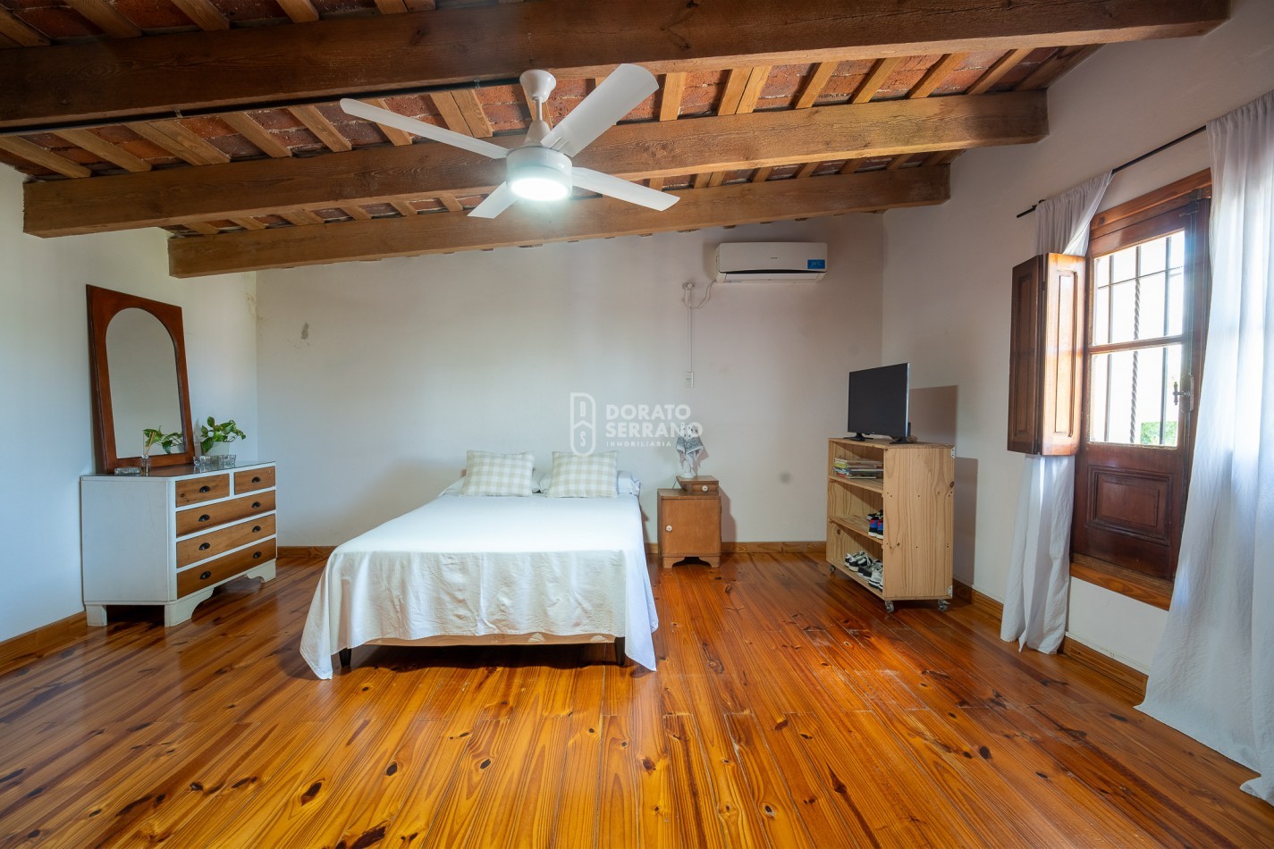 MAGNIFICA & VERSATIL / CANTIDAD + CALIDAD.