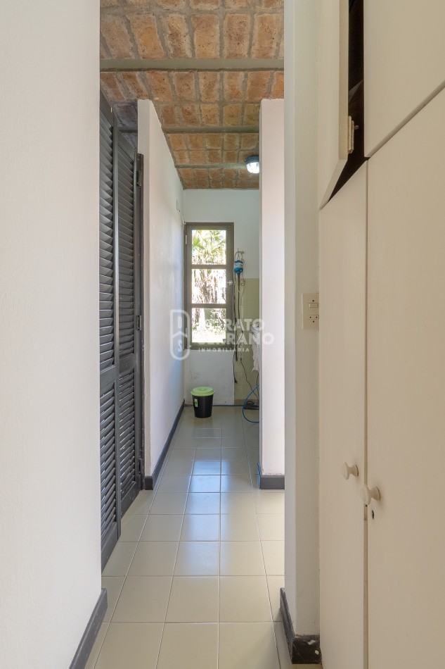 LOCAL & CONSULTORIO & OFICINA! O DEPTO!!!