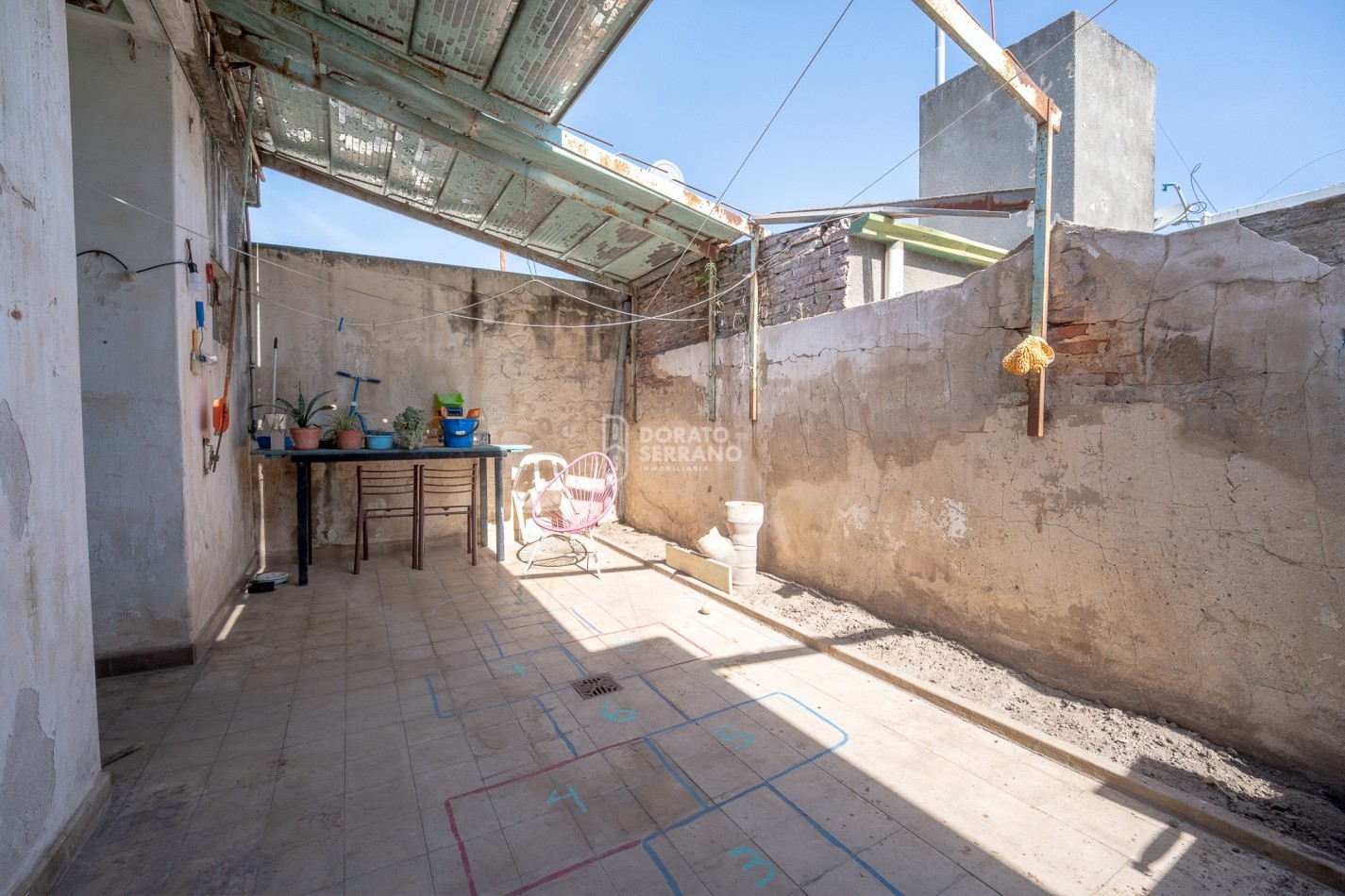 PRACTICA Y BIEN UBICADA! TODOS LOS SERVICIOS!