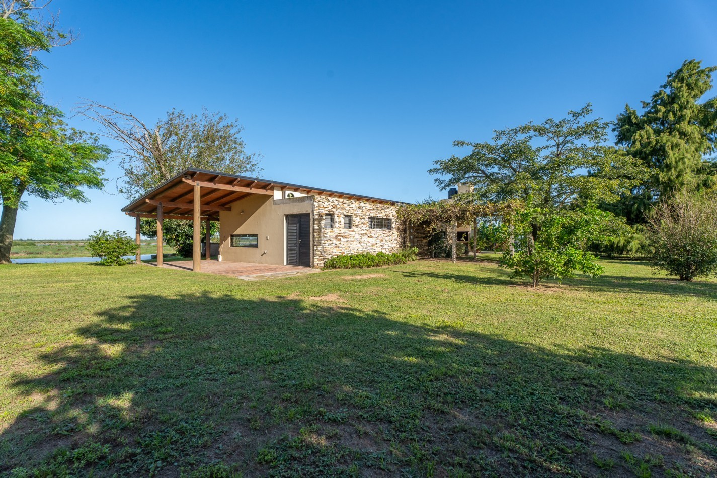 •	FINCA PREMIUM / DESVIO ARIJON / DE PELICULA! / 