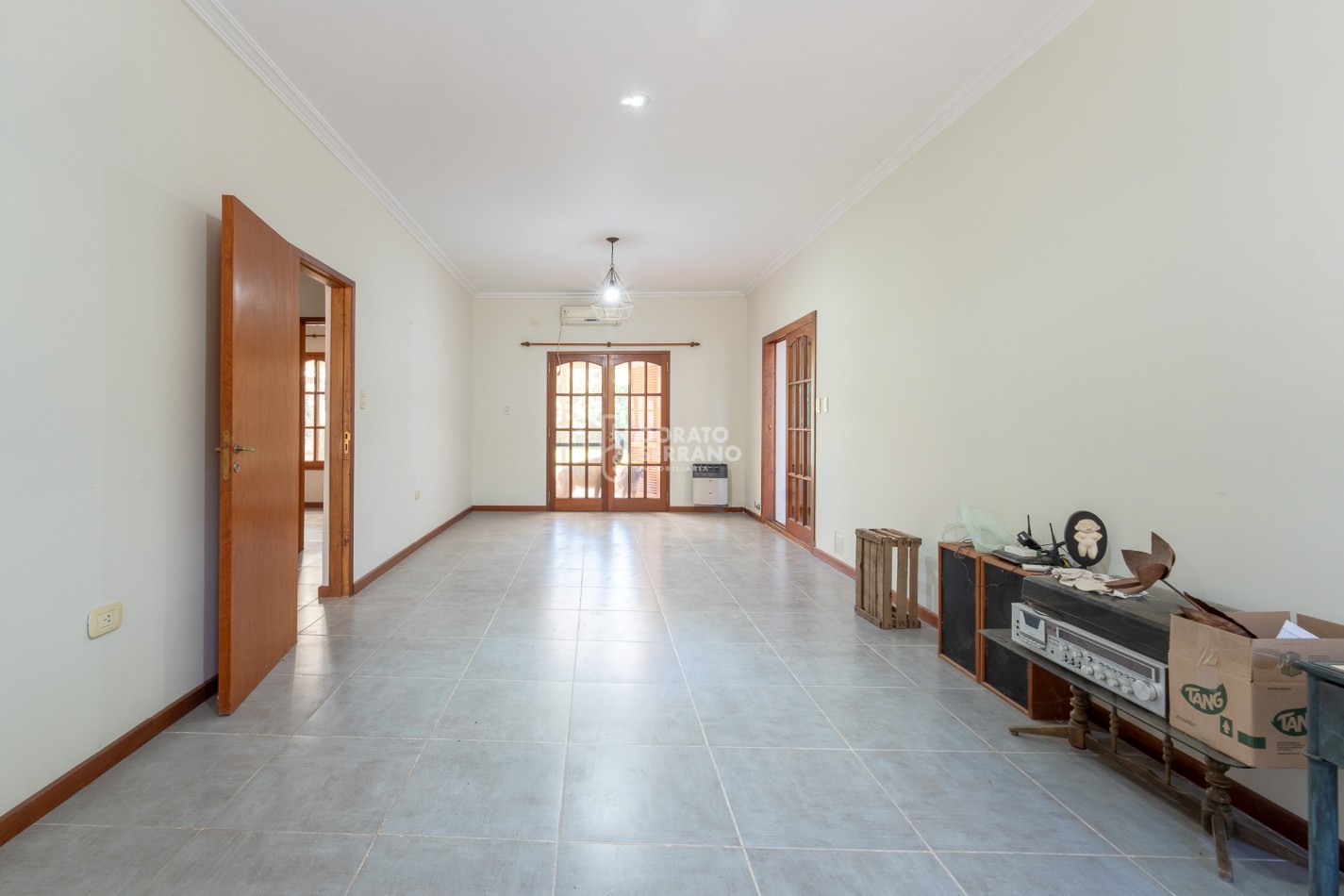 CASA LISTA PARA HABITAR! TODOS LOS SERVICIOS!