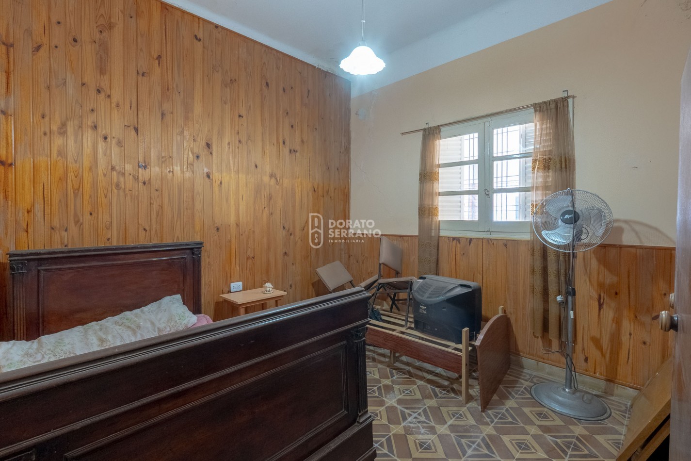 PRACTICA Y BIEN UBICADA.