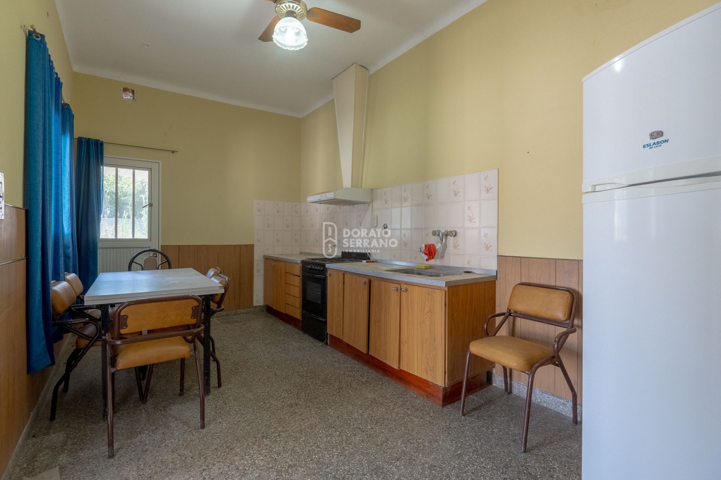 PRACTICA Y BIEN UBICADA.