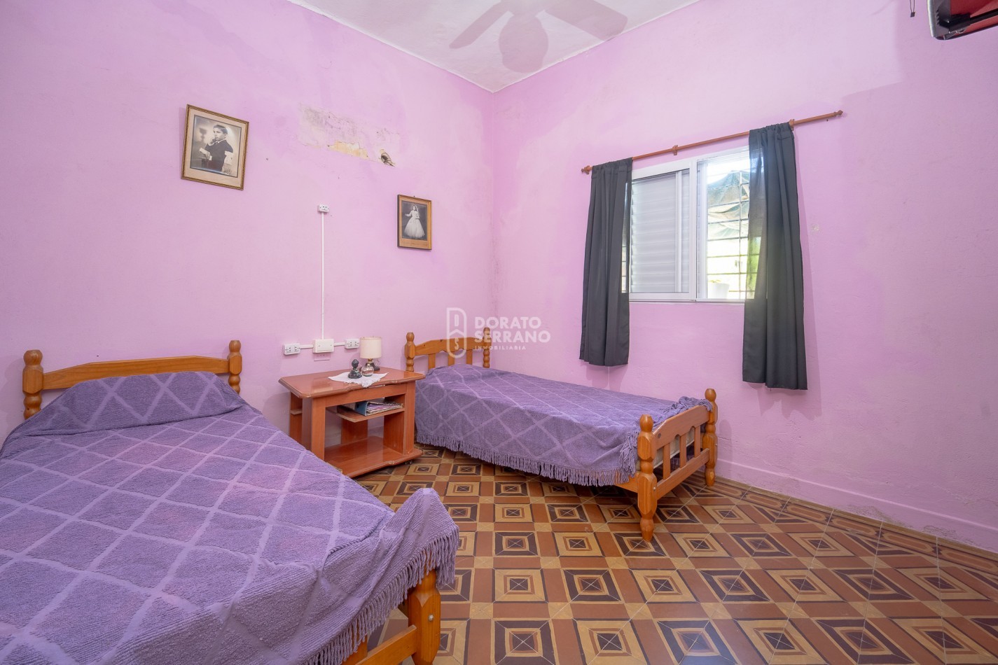 LISTA PARA HABITAR! TODOS LOS SERVICIOS! SOBRE AVDA!